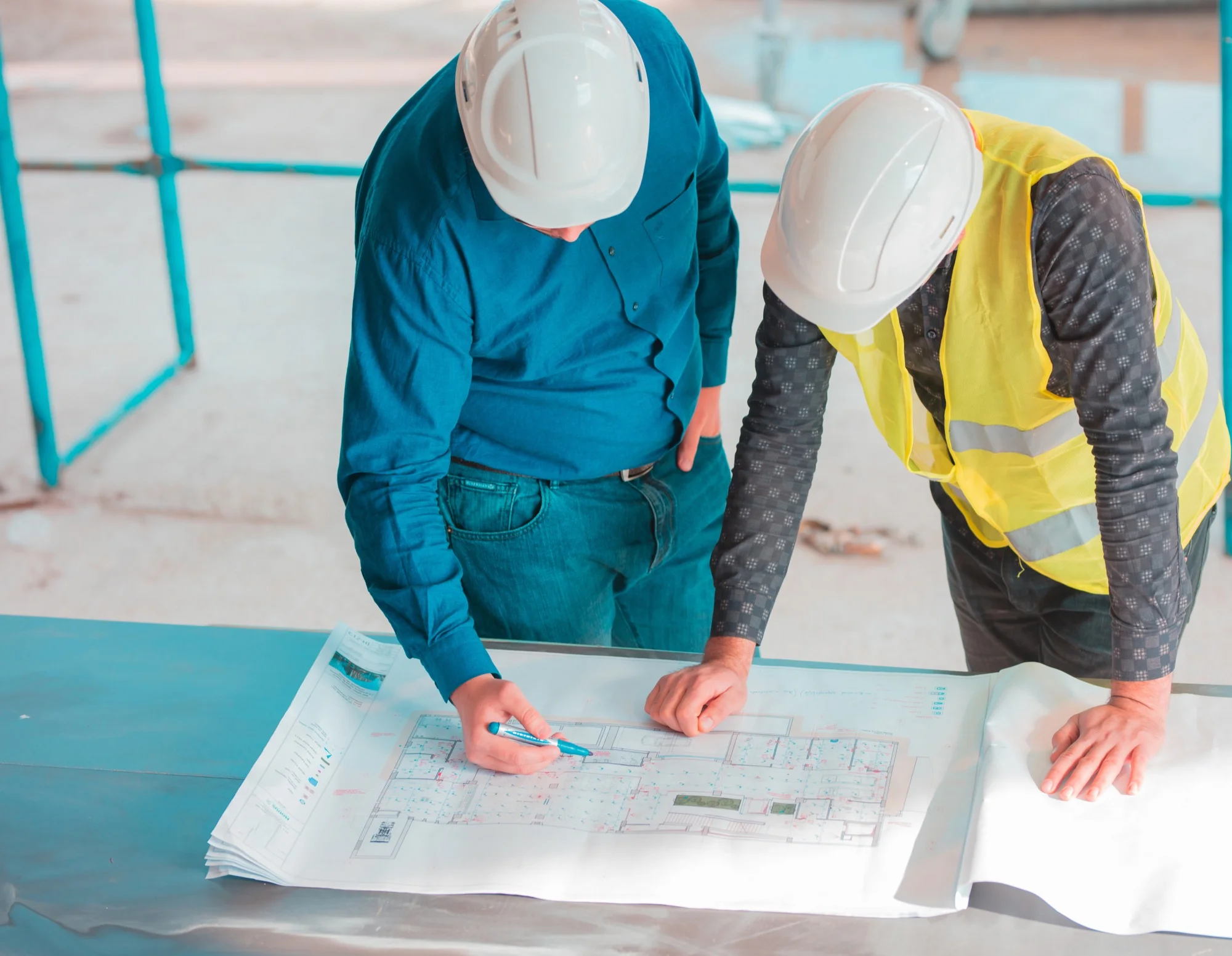 Équipe SETIC Fluides en collaboration sur un projet